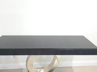 Console Entry Table-$150