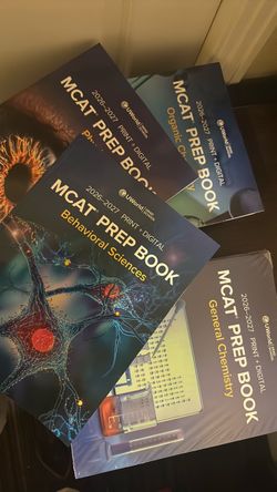 MCAT Books: UWorld!! 250 OBO