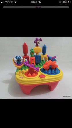 Kids activity constructor building table with music