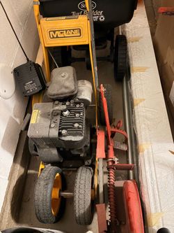 McLane Gas-Powered Reel Lawn Mower