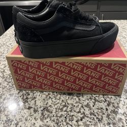 Black vans