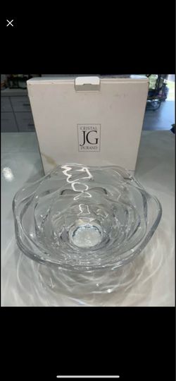 Vintage Cristal Durand "Crescendo" 12" French Lead Crystal Serving Bowl - NIB