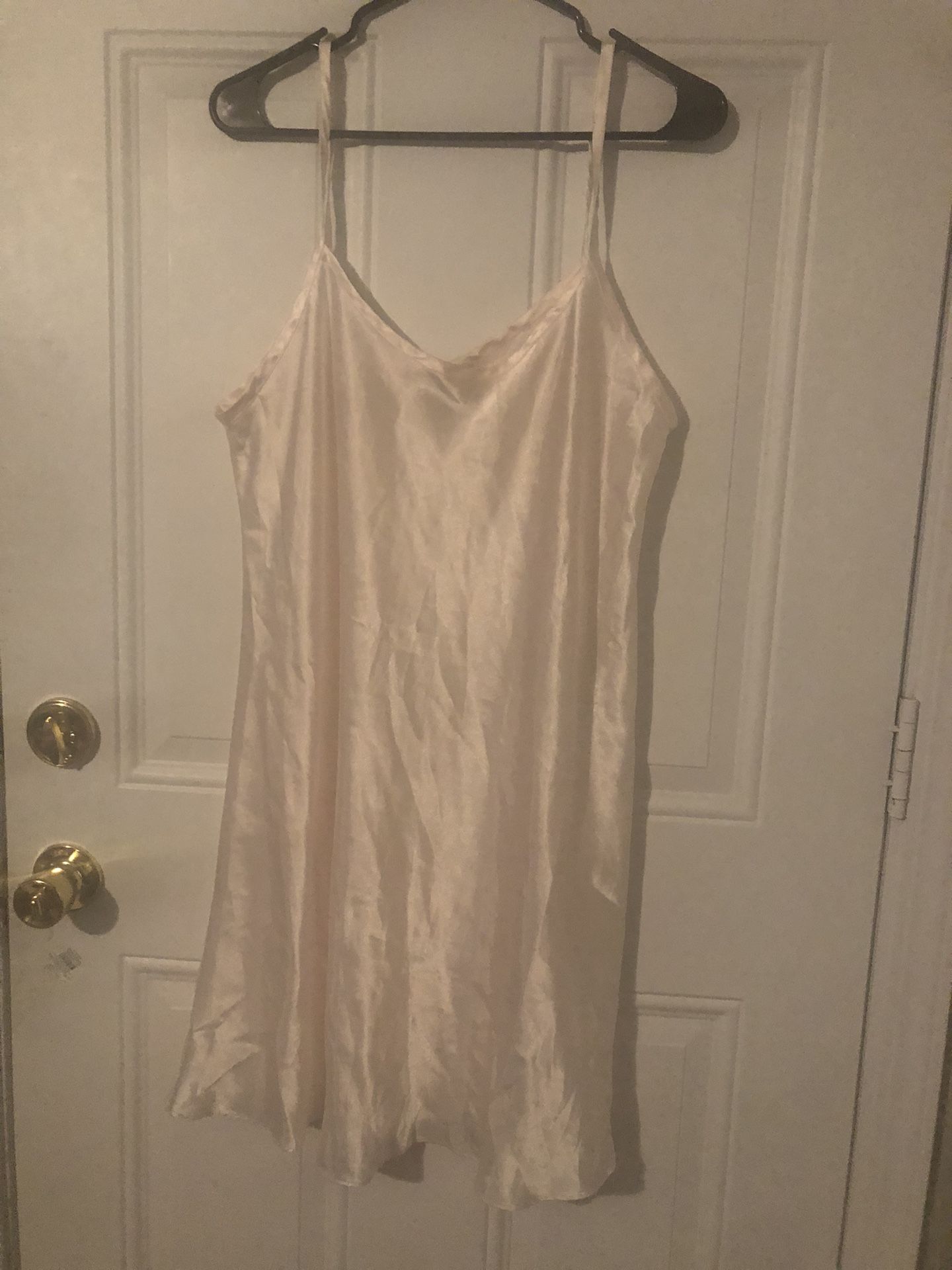 Nordstrom Lingerie woman’s nightgown size XL