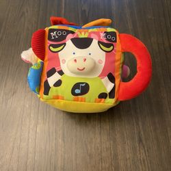 Melissa And Doug Musical Farmyard Cube Learning Toy