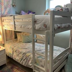 Bunk Beds With Or Without Mattresses 