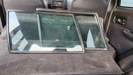 XJ Rear Windows