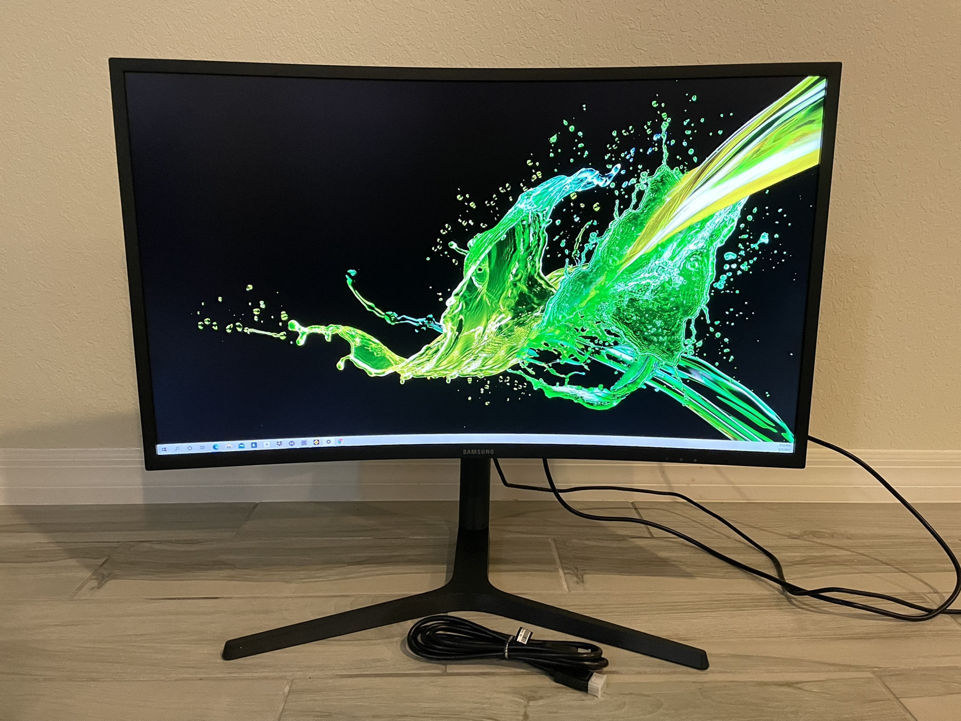 SAMSUNG LC32HG70QQN, C32HG70 32" HDR QLED 144Hz 1ms Curved Gaming Monitor AMD FreeSync 2, Quantum dot, 2560 x 1440