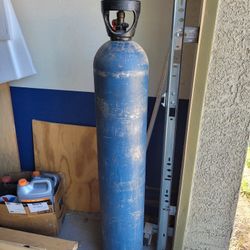 Free co2 Tank