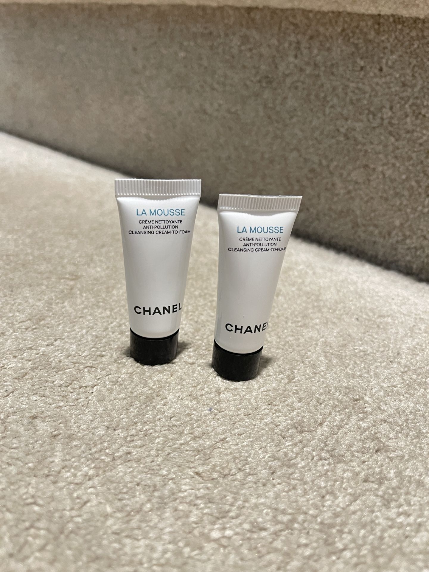 Chanel la mousse cleanser sample 5ml*2 for Sale in Chantilly, VA - OfferUp