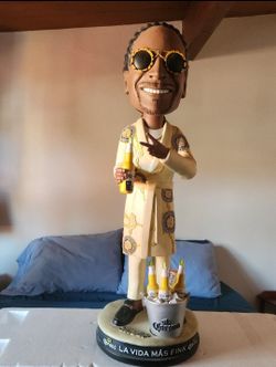 Large 3' Snoop Dogg Corona Beer Bobblehead