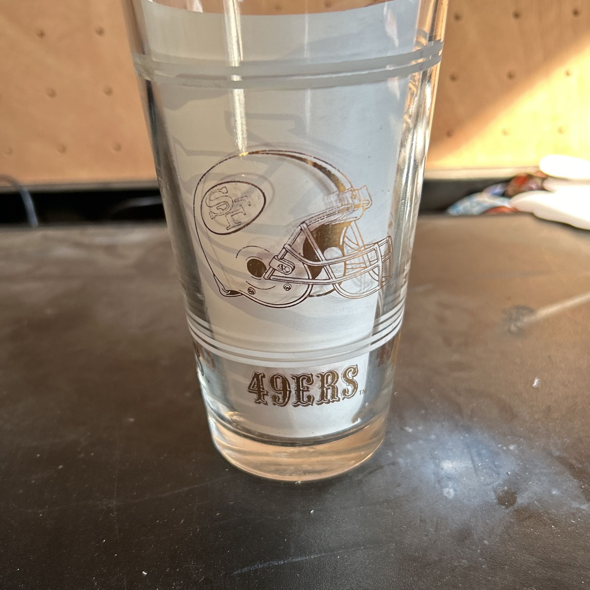 San Francisco 49ers Collectible Glass Cup
