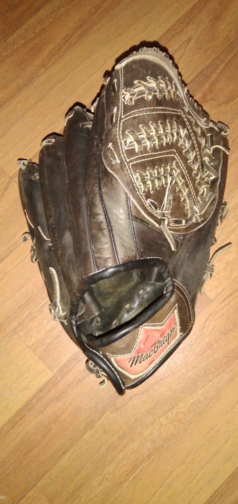 MacGregor Baseball Glove 