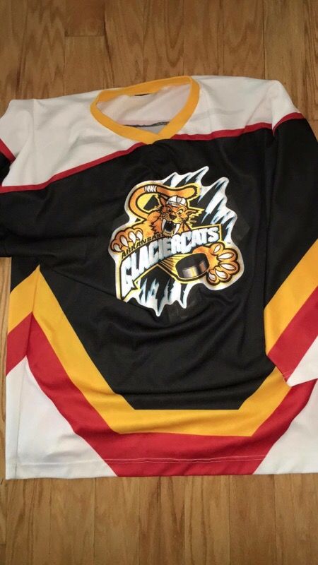 Great Milenko 2XL Hockey Jersey for Sale in Indianapolis, IN - OfferUp