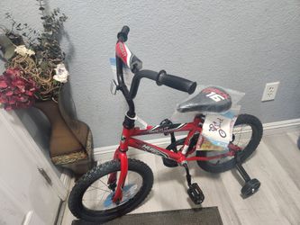 Huffy Bike Rack Kids 16 new Ready to ride good condition I'm located walnut and Craig check my page