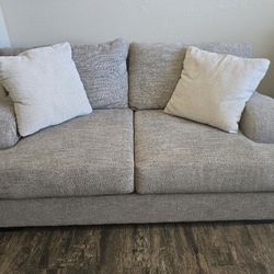 Couch Set With Ottoman