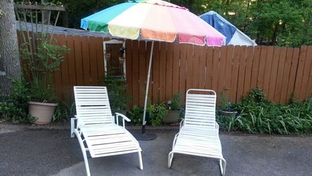 Commercial Grade Strap white Chaise Lounges - Set of 4 Vinyl straps perfect by the pool