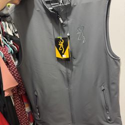 Browning Vest Pullover New W/tags