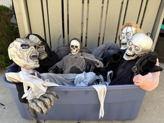 Halloween Decoration Lot
