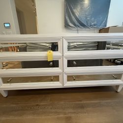 Zgallerie Nightstands And Dresser Set