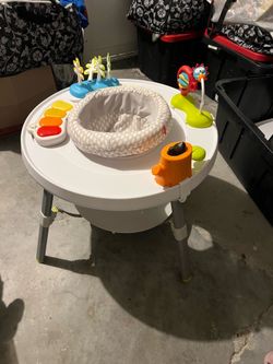 Skiphop activity center