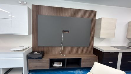 Wall unit