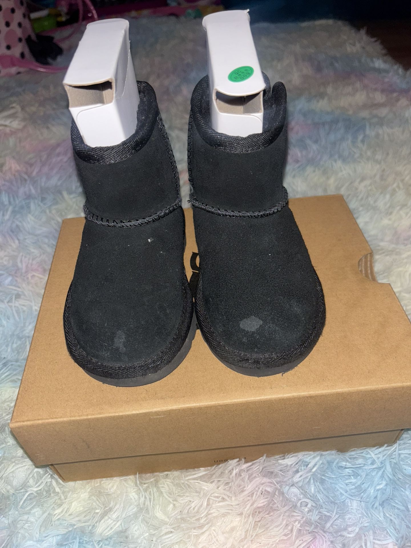 Toddler Girl Black Uggs