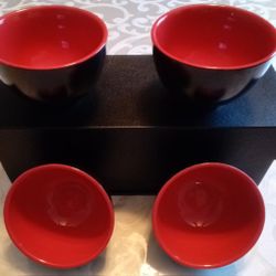 Bowls $12 - Black & Red Bowl Gift Box Set of 4  - New