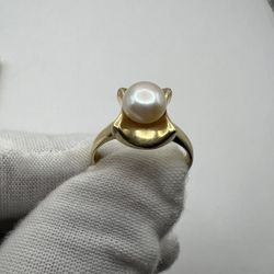 14k Gold Ring 