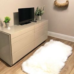Lane Furniture Cream Lacquer Dresser for Sale in San Marcos, CA - OfferUp