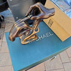 Decorative Figurine 