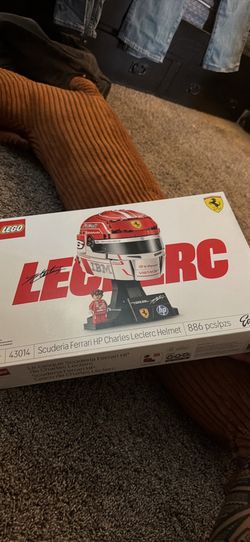 LEGO Scuderia Ferrari HP Charles Leclerc Helmet #43014