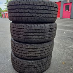 265 55 19 Michelin Defender LTX MS 2