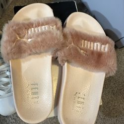 Fenty x Puma Rihanna Pink Sandals