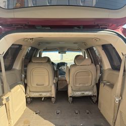 2009 Kia Sedona Lx 