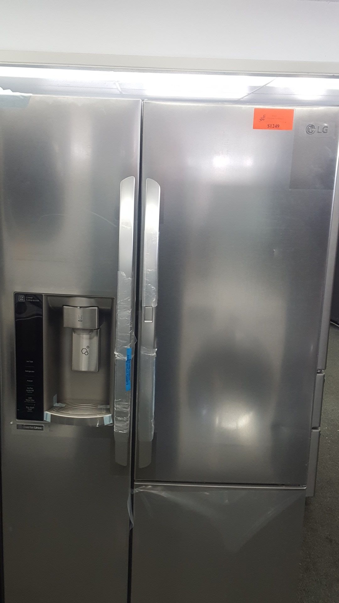 LG scratch and dent side by side refrigerator