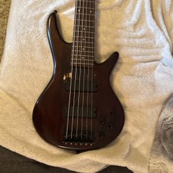 GIO Ibanez 6string Bass