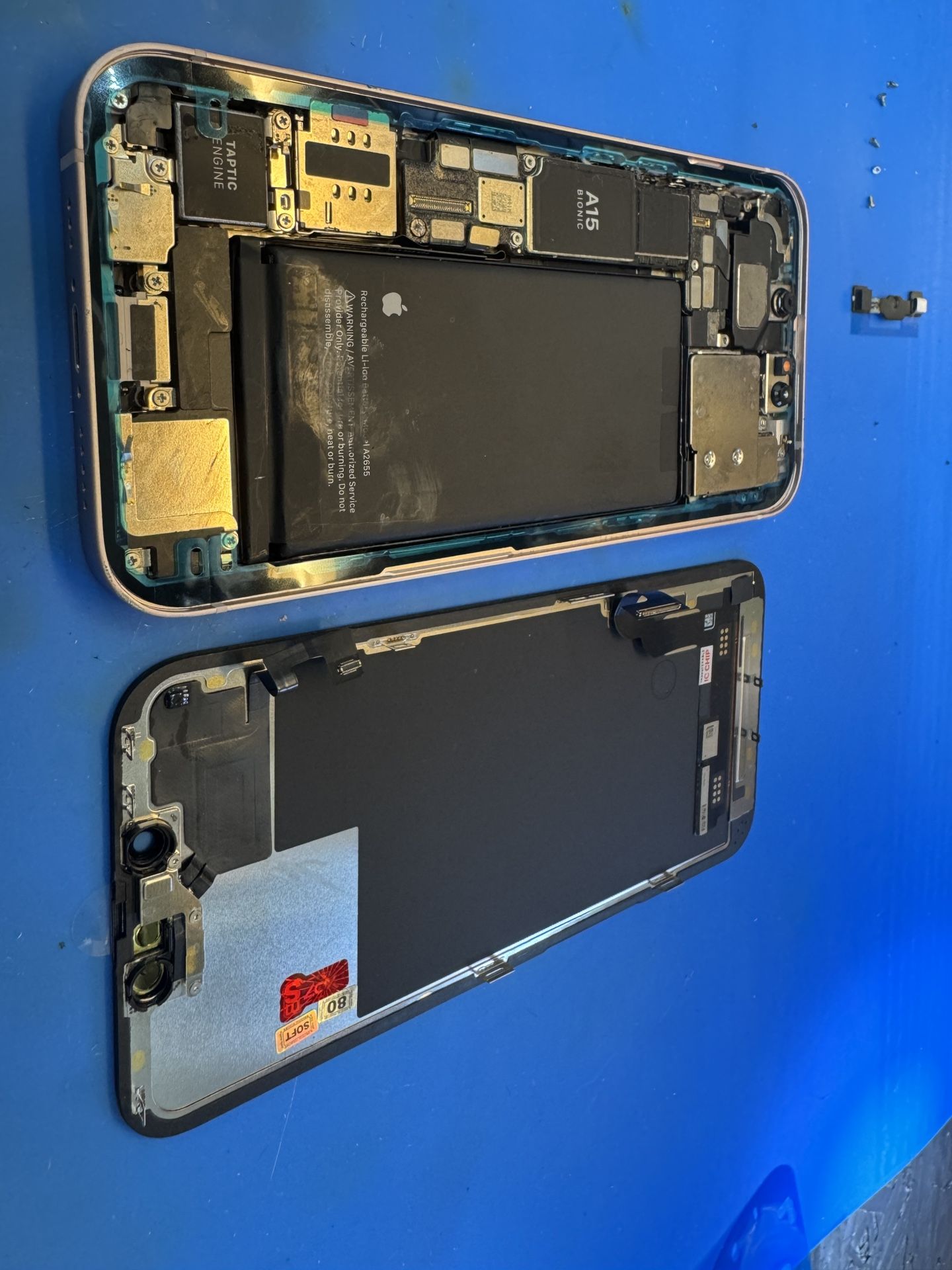 Screen For iPhone 13