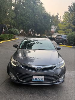 2013 Toyota Avalon Hybrid