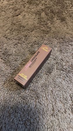 Too Faced Chocolate Bunny matte eye shadow