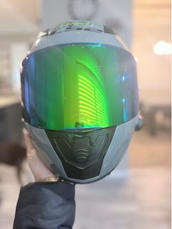 Motorcycle helmet
