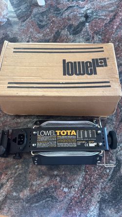 Lowel light without cord
