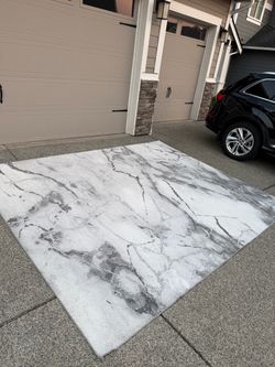 White and Gray Marble Print Area Rug