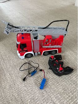 Remote control Fire Truck Toy w/ Remote & Rechargeable Battery”
