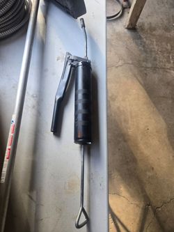 Grease gun