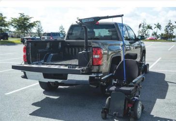 Harmar 435T 400 lb wheelchair lift Powerchair lift with remote $850 OBO