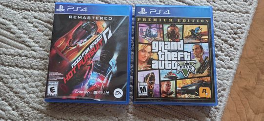 PS4 Game Bundle – NFS Hot Pursuit & GTA V