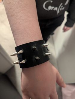4 Spike Hot Topic Bracelets New