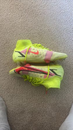 Nike mercurial soccer cleats