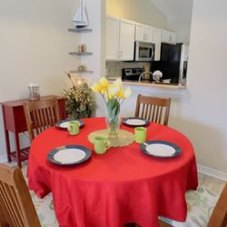 Dinning Set - 1 Table - 4 Chairs - Red Entry Cabinet 