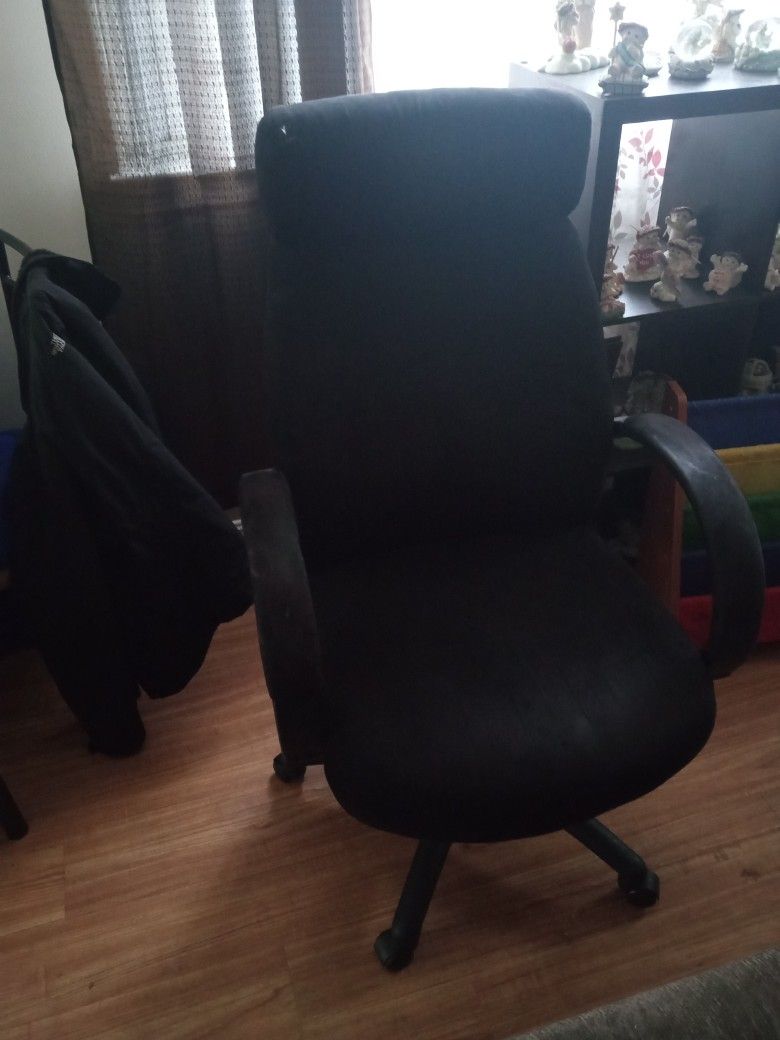Computer Chair Reclines